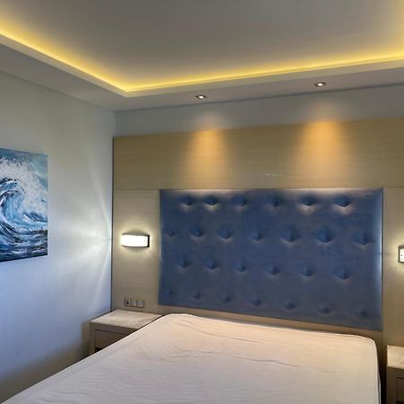 Vergos Hotel วูร์วูรู ภายนอก รูปภาพ