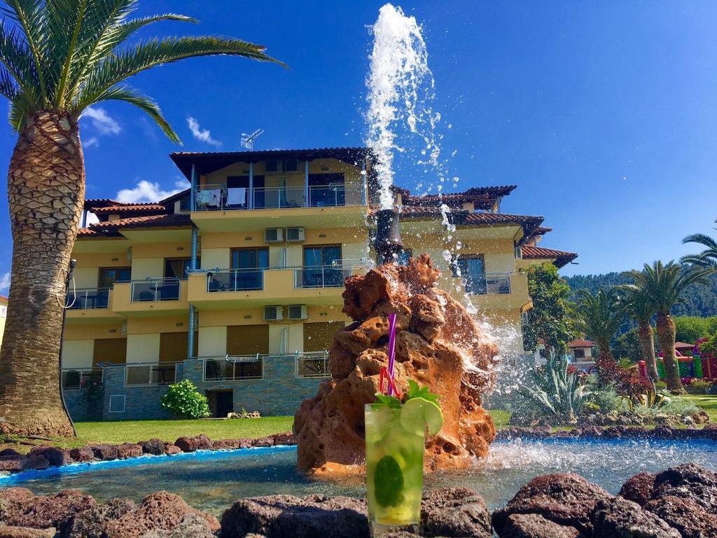 Vergos Hotel วูร์วูรู ภายนอก รูปภาพ
