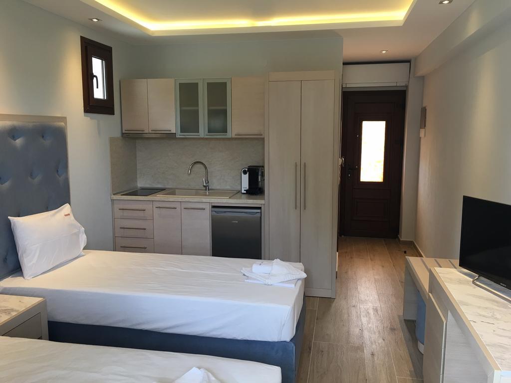 Vergos Hotel วูร์วูรู ภายนอก รูปภาพ