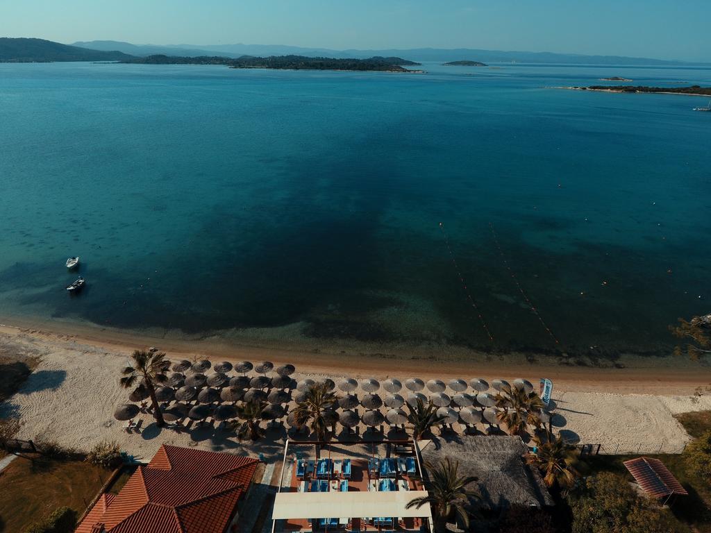 Vergos Hotel วูร์วูรู ภายนอก รูปภาพ