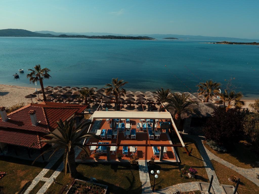 Vergos Hotel วูร์วูรู ภายนอก รูปภาพ